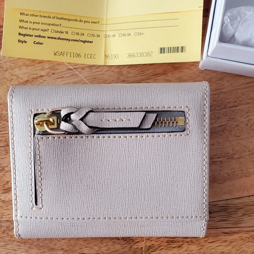 New Dooney & Bourke Saffiano Leather Flap Wallet ECRU (light gray) - Picture 6 of 8